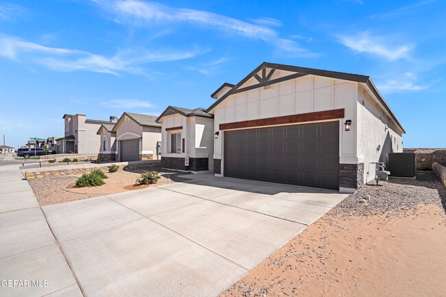 12716 Polo Norte Dr