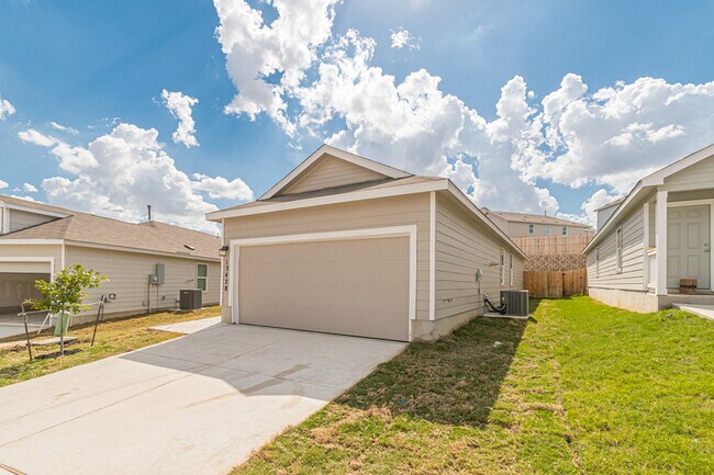 Photo - 13428 Homestead Wy