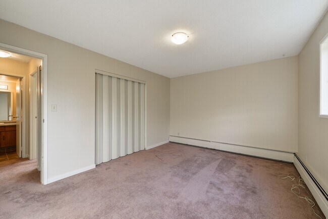 Photo - Springwood Place Apartments