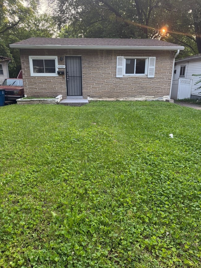 Photo - 10437 Lord Dr House