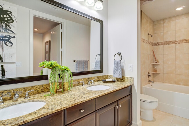 Photo - Gables Post Oak