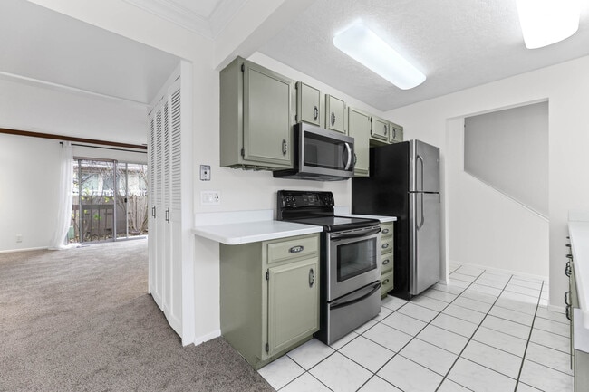 Photo - 1871 Monterey Dr