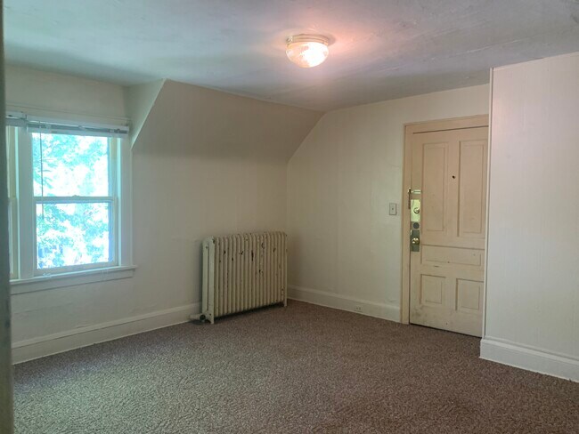 Photo - 454 Summit Ave