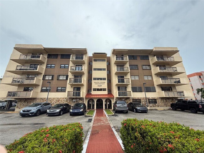 Building Photo - 5249 NW 7th St Unit 116 Rental