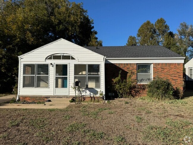 Building Photo - Close to Tinker, completely remodeled 3 be... Rental