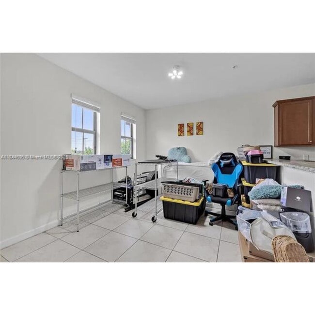 Photo - 10620 NW 88th St