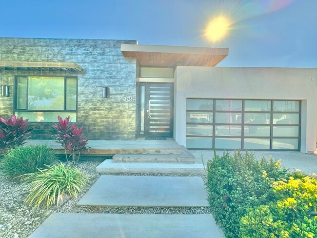 Photo - Beautiful Zen inspired modern 3 Bed + 3 Bath House + Garage + Private Yard