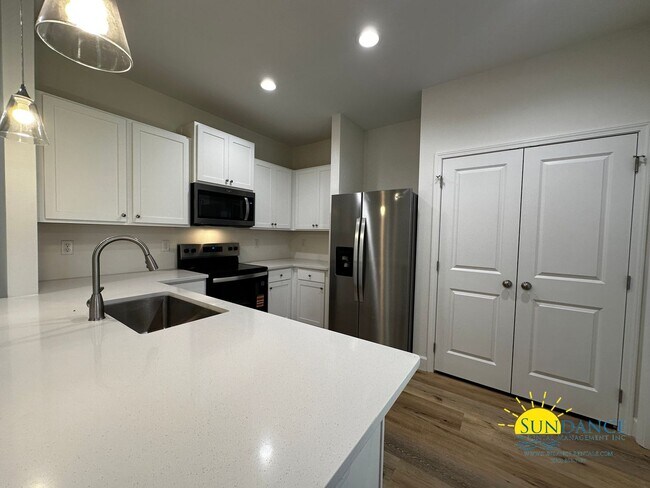 Photo - Lovely New Construction Unit in Fort Walto...