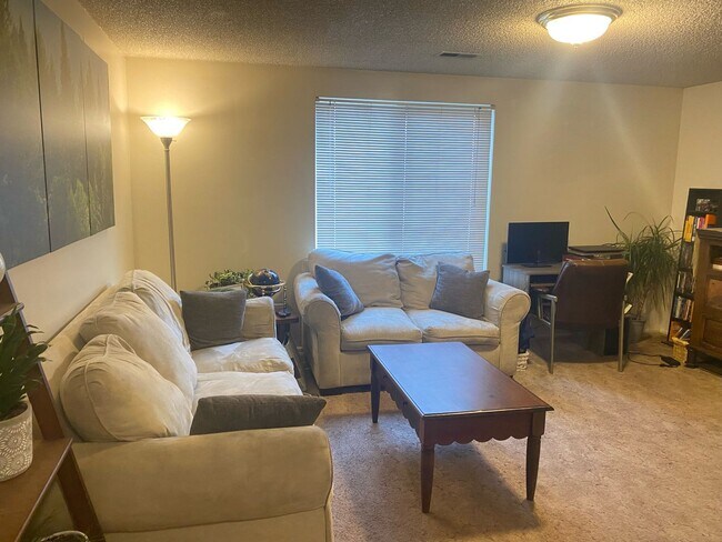 Photo - 1B/1B Pet Friendly Apartment South of BYU Unit 228