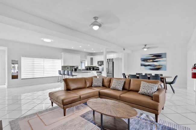 Photo - 1712 NE 18th Ave Unidad ID1372333P