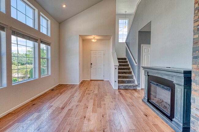 Photo - 1154 Telleen Ave