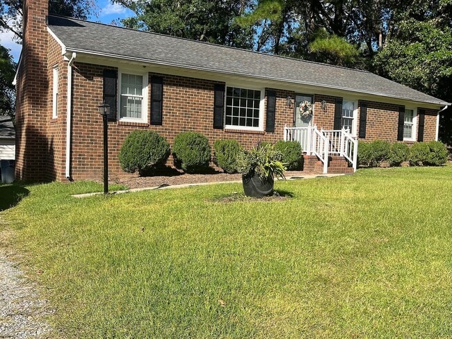 Building Photo - 7082 Cornfield Ln