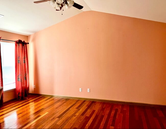 Photo - 8325 Windstream Way