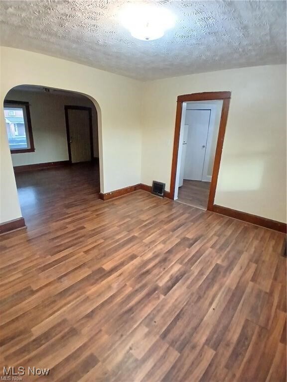 Photo - 103 E Boston Ave