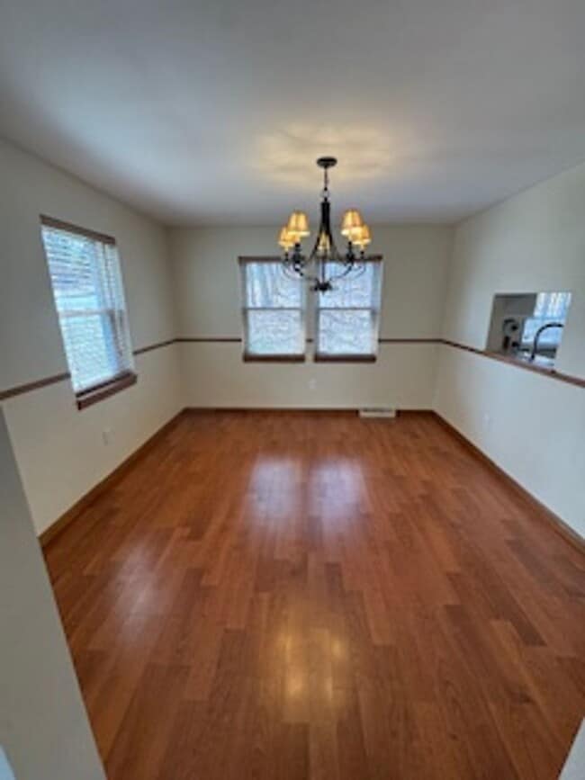 Photo - Charming 2BD/1BA Townhome in Burlington’s New North End