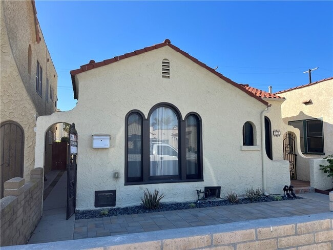 Photo - 221 Corona Ave