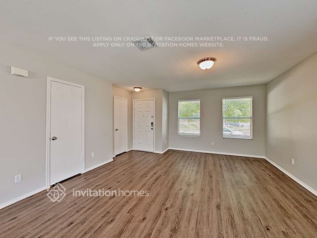 7221 Little Mohican Dr