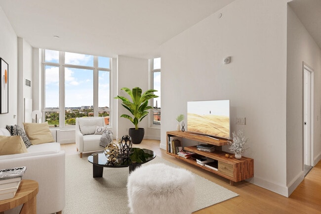 Photo - 100 Lovejoy Wharf Unit 12F