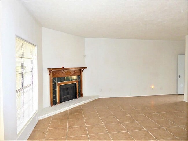 Photo - 9707 Richmond Ave Unit 67