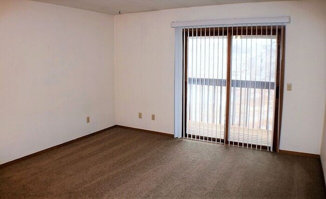 Photo - $900 | 1 Bedroom, 1 Bathroom Condo | Cat Friendly* | Available for Immediate Move In!