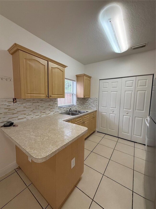 Photo - 761 NW 24th Ct Unit 761