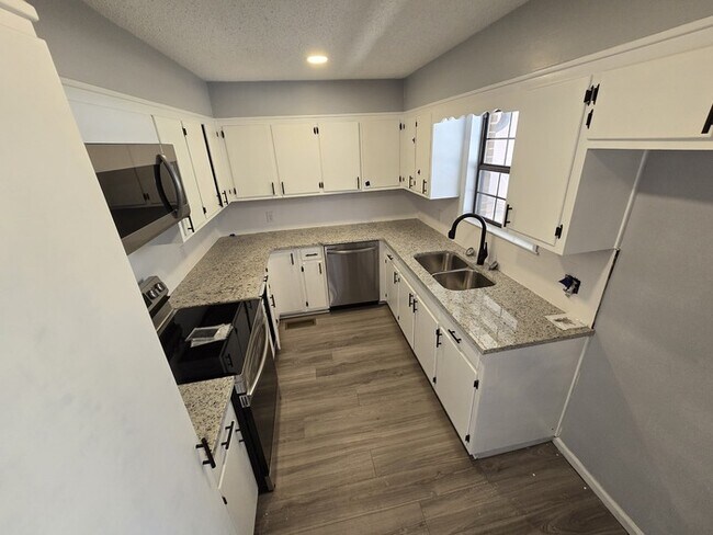 Cocina - 801 4th Ave E Unidad C