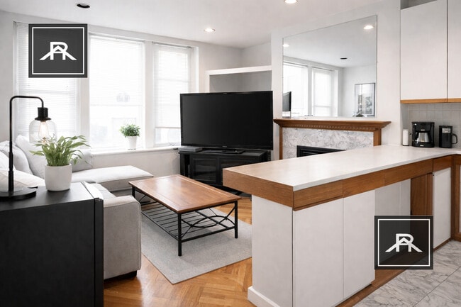 Building Photo - 11 Aberdeen St