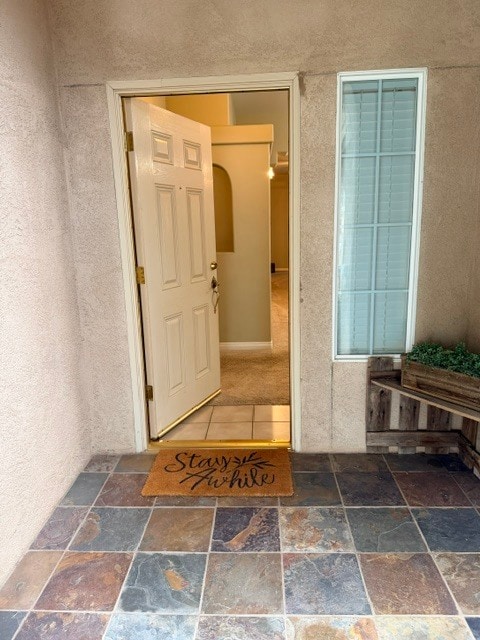 9908 Commodore Dr