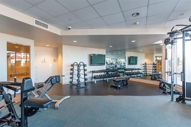 Photo - 200 W Sahara Ave Unidad 1208