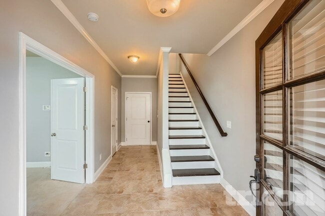 Photo - 616 Luckett Ct