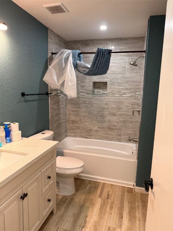 Photo - 2605 Country Club Dr