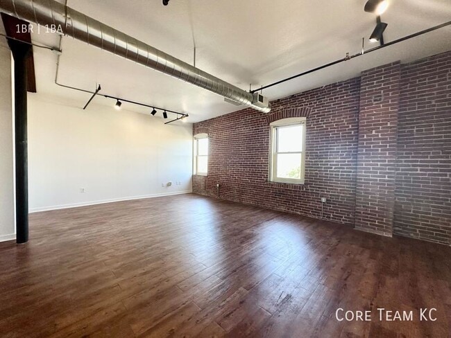 Photo - 204 Walnut St Unit 508