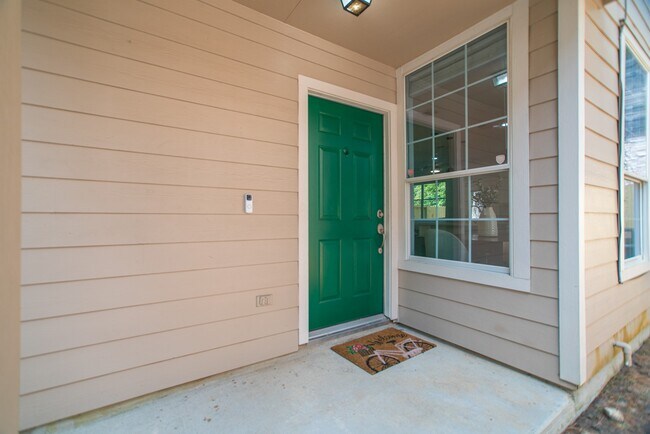 Photo - 262 Liriope Ct
