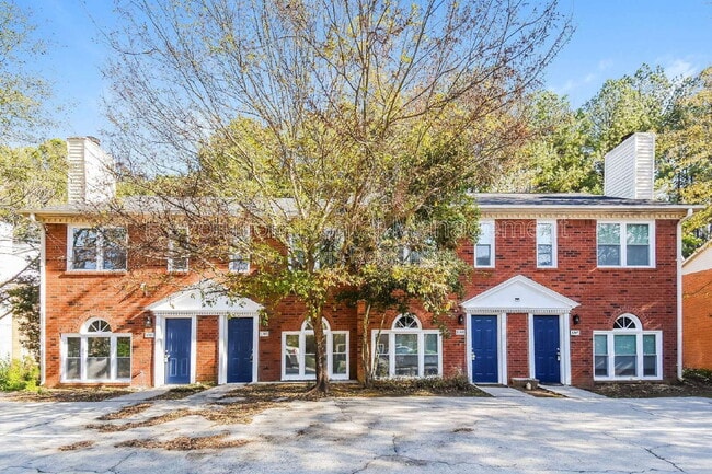 Photo - 1303 Sweet Pine Dr