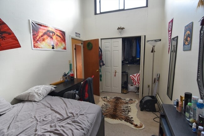24 Highland Ave Unidad 11