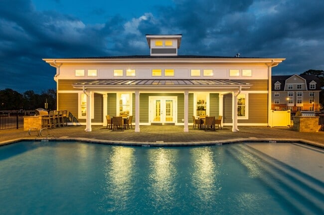 Building Photo - Westport Rental