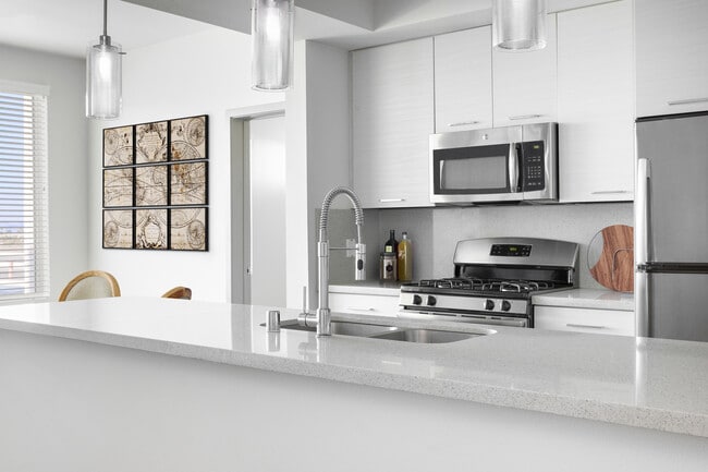 Create meals and memories in your modern kitchen. - Zerzura