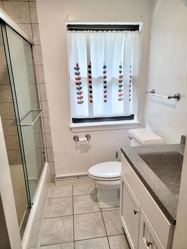 bathroom 2 - 49 Lupine Rd