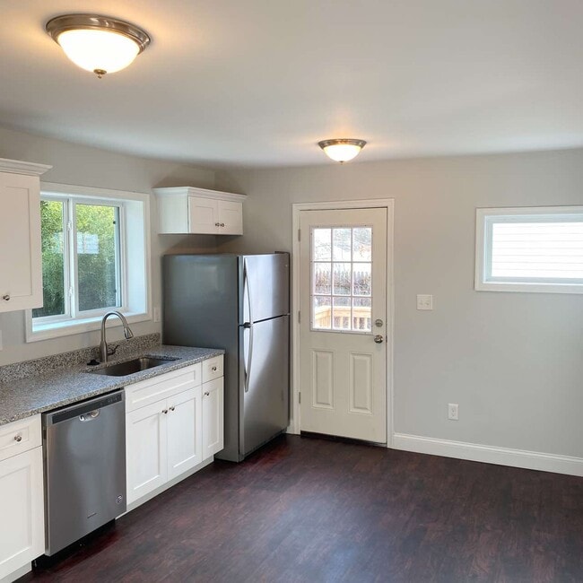 Photo - 1812 Colmar Rd