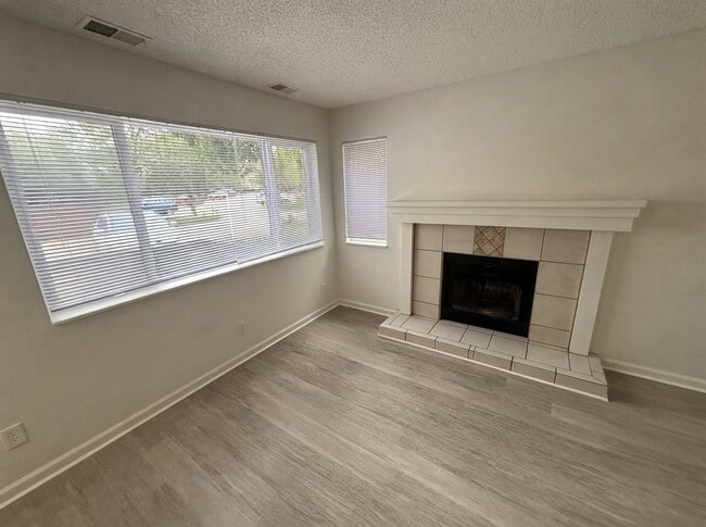 650 Walden Cir
