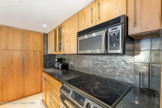 Photo - 4800 Ocean Beach Blvd Unit 311