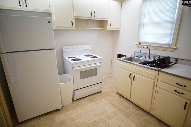 Photo - 1618 Heyward St