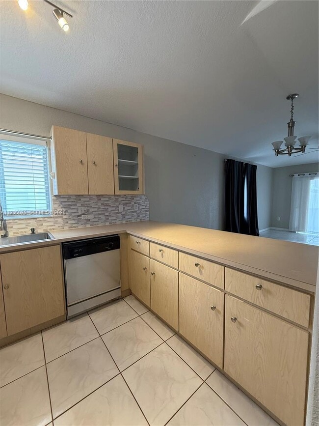 Building Photo - 10168 NW 126th Terrace