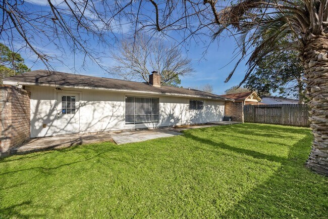 Photo - 17138 Barcelona Dr