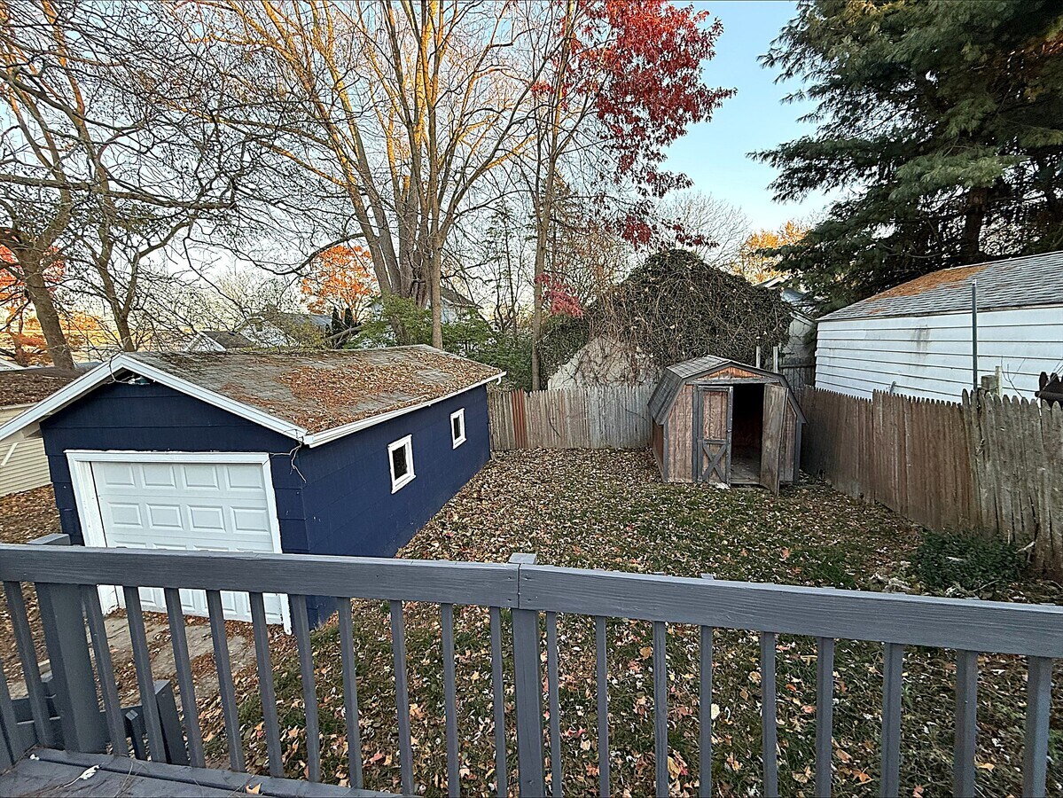 Photo - 1307 Nestor Ave