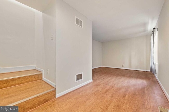 Photo - 249 S Chester St Unit 2