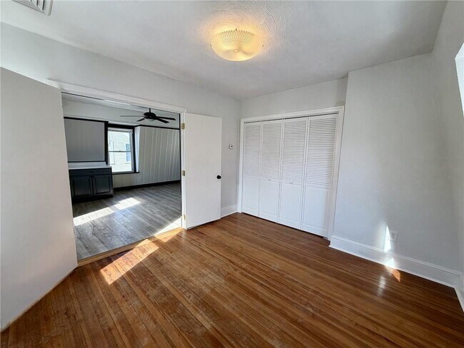 Photo - 199 Morris Ave Unit 2