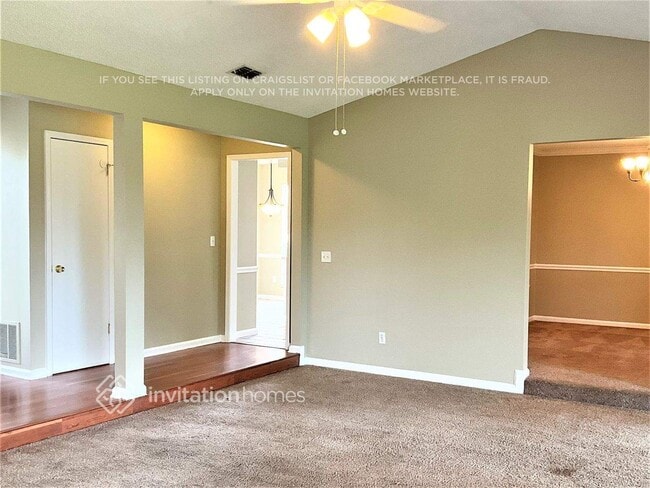 Photo - 2466 Ridgecrest Ave