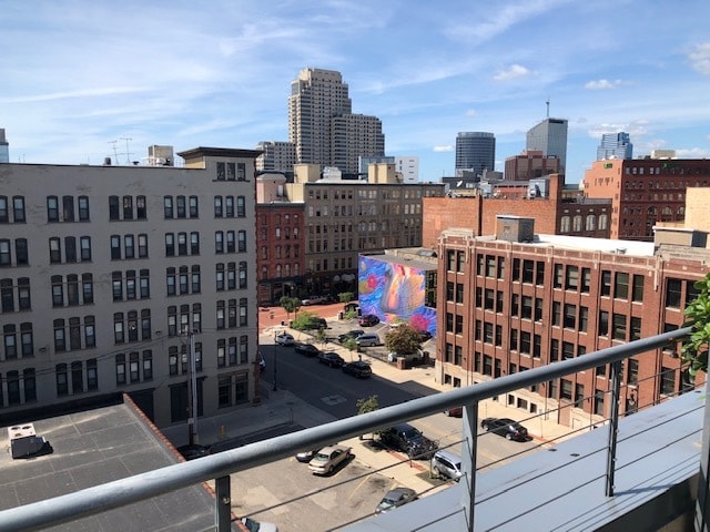 38 Commerce