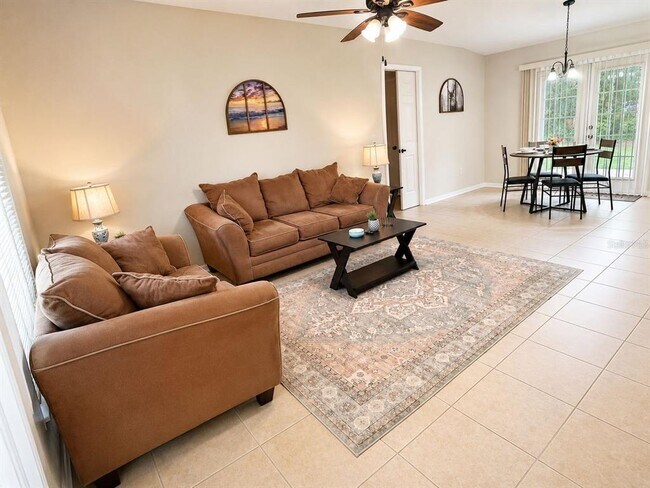 Photo - 6401 NW 66th Ave